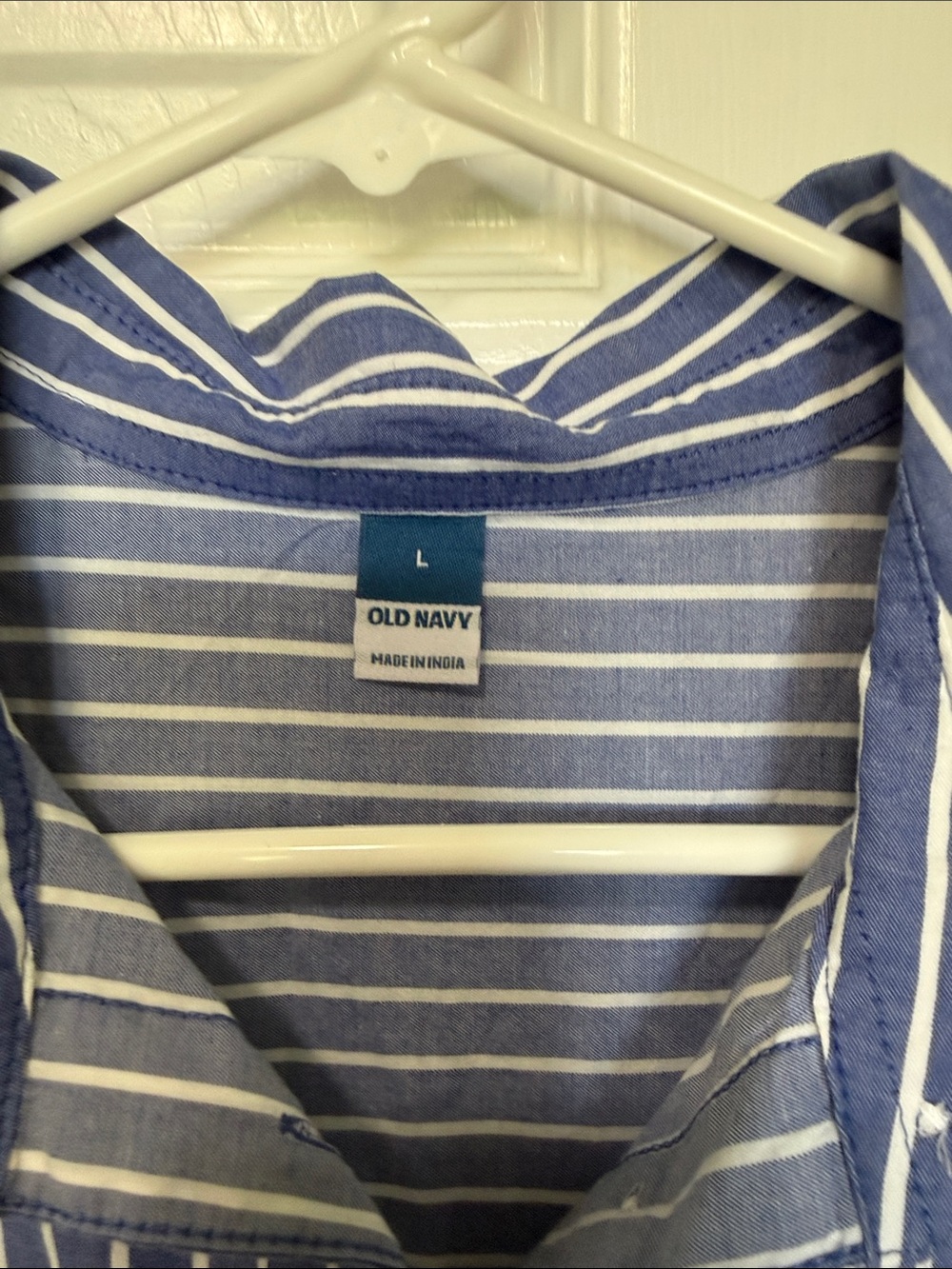 Old Navy Navy White Vertical Stripe Short-Sleeve Button Shirt w/pockets Sz L NWT - Picture 2 of 8